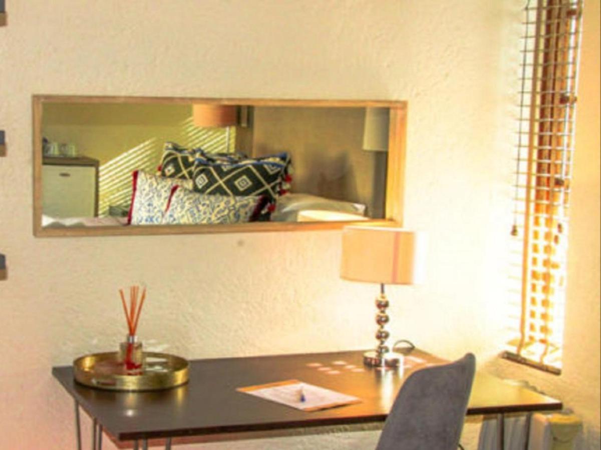 Chez Vincent Hotel Mbombela Eksteriør billede