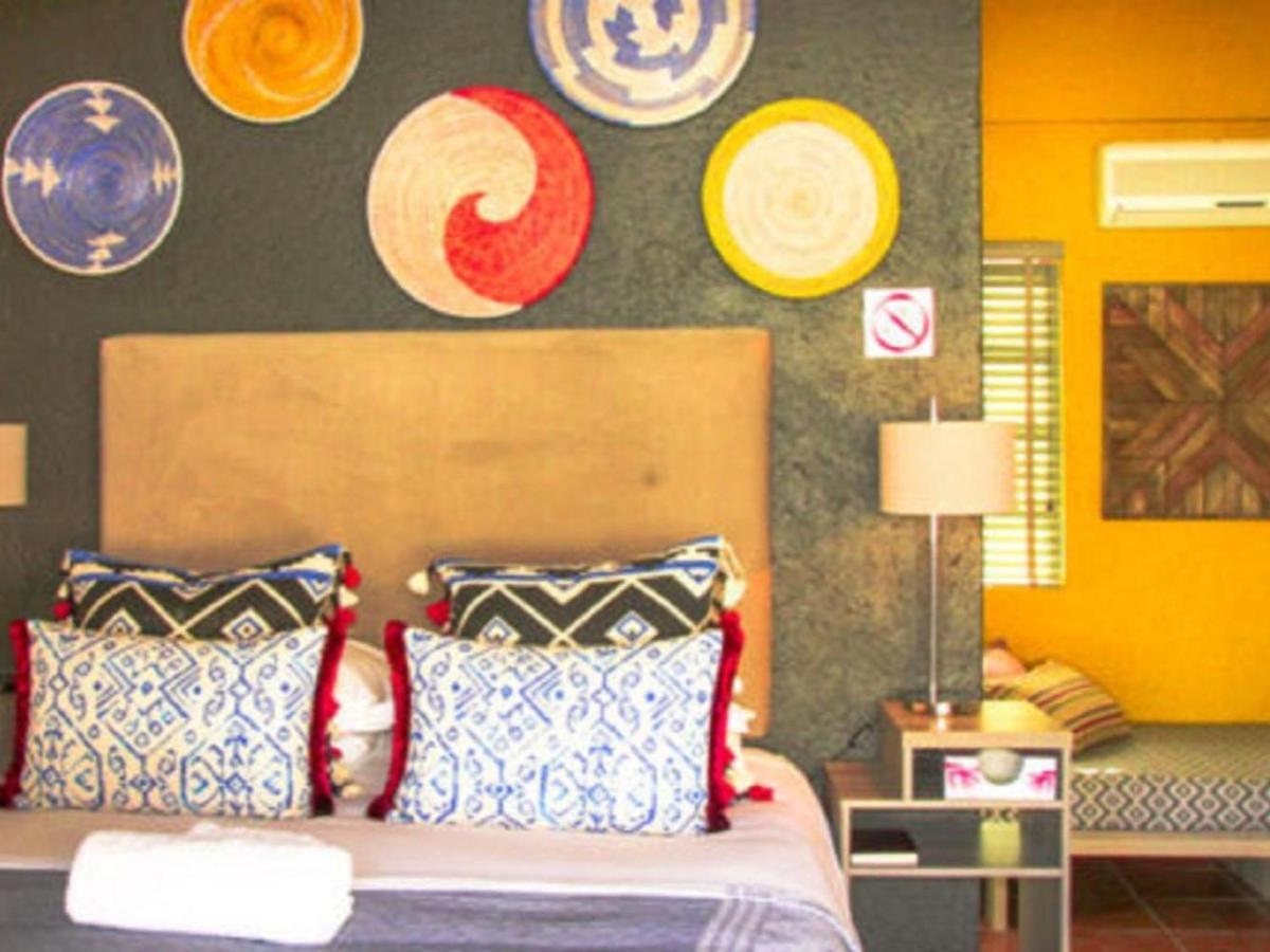 Chez Vincent Hotel Mbombela Eksteriør billede