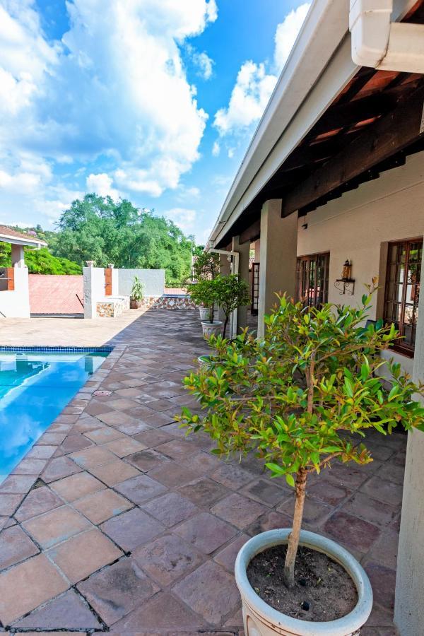 Chez Vincent Hotel Mbombela Eksteriør billede
